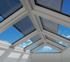 Oklejanie okien dachowych folią przeciwsłoneczną